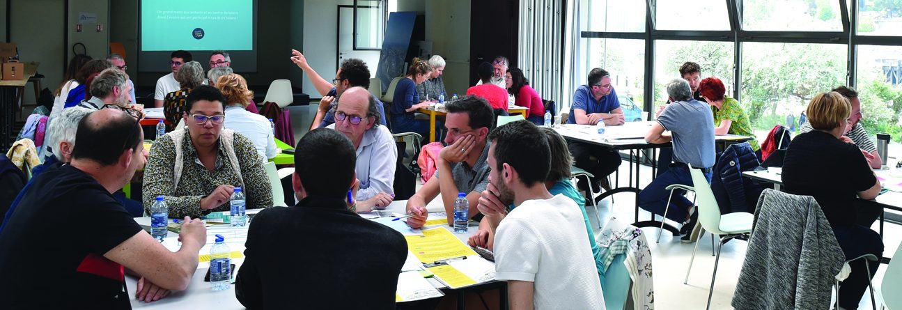 Atelier Lab citoyen. Hangar 32. Nantes (Loire-Atlantique) 05/2022 © Jean-Dominique Billaud/Samoa